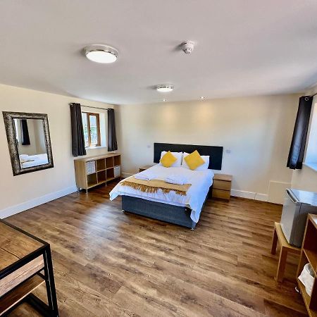 Lillypool Farm Hotel Shipham Екстериор снимка