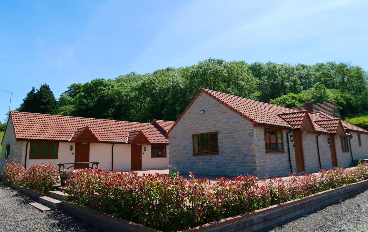 Lillypool Farm Hotel Shipham Екстериор снимка